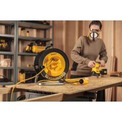 Stanley Profesyonel Makaralı Kablo 3X1,5 Mm 35 Mt 1 Soketli St-G-3515+2