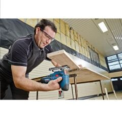 Bosch Professional GST 12V-70 (Solo) Akülü Dekupaj Testere Makinesi 06015A1001