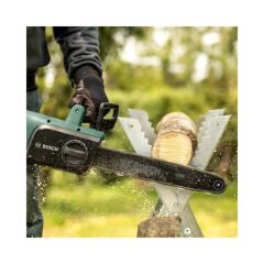 Bosch UniversalChain 35 Zincirli Ağaç Kesme