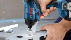 BOSCH GDR 180-LI SOMUN SIKMA (2x2.0Ah;Plastik)