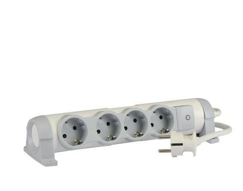 Legrand Topraklı Grup Priz 4lü Anahtarlı 1,5m | 694626